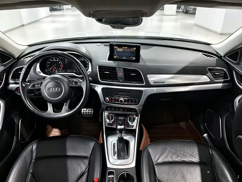 Audi Q3 35 TFSI quattro Tech