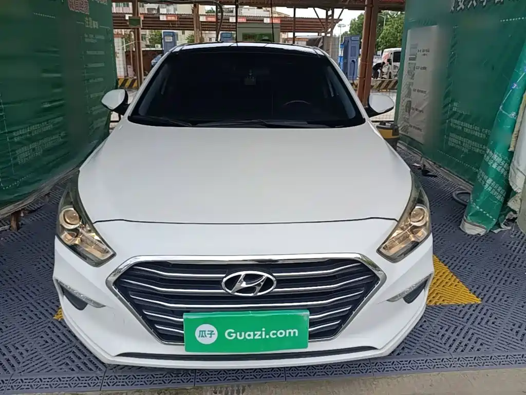 Mistra 1.6 T Auto Intelligent GLS CN-V