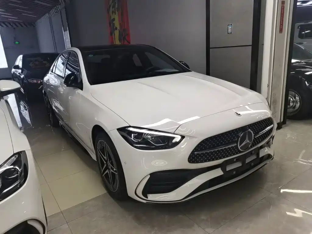Mercedes-Benz C-Class C 260 L Bright Night Sport