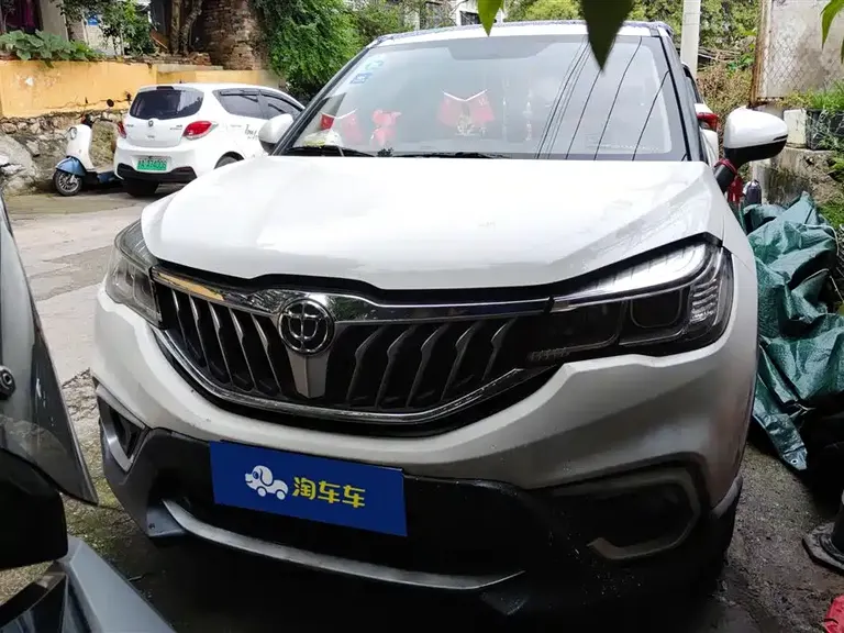 Brilliance V3 1.5 L Auto Intelligent