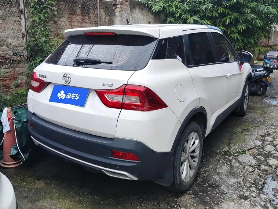 Brilliance V3 1.5 L Auto Intelligent