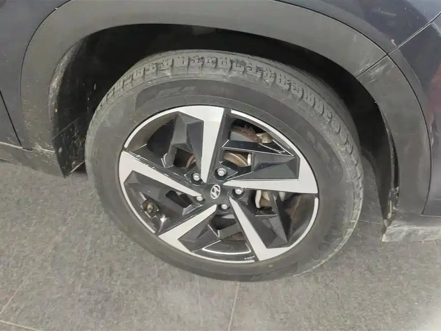 Hyundai ix35 2.0 L Auto 2 WD GLS Leading