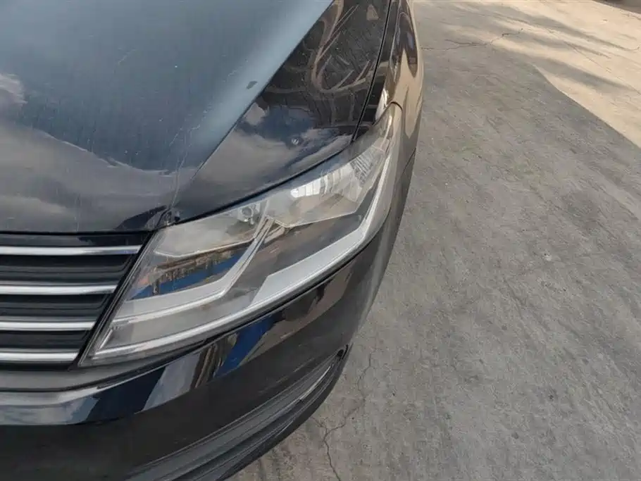 Lavida 1.6 L Auto Style
