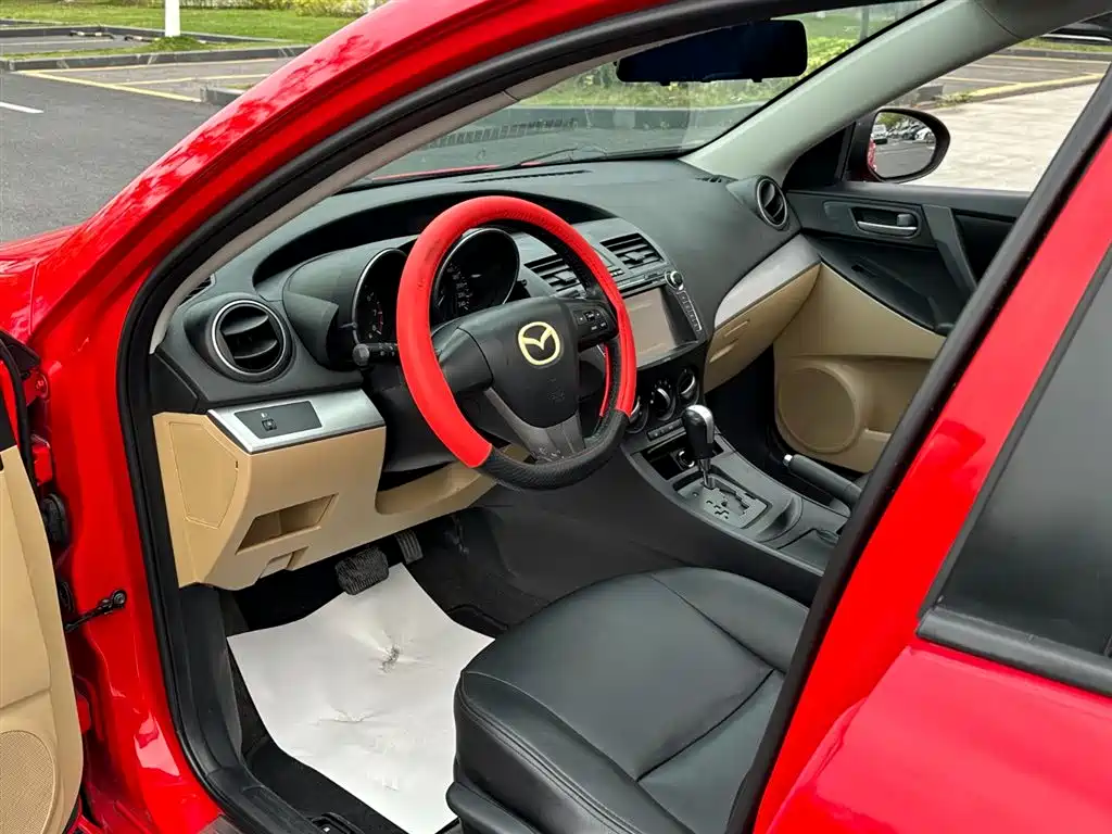 Mazda 3 Star Sedan 1.6 L Auto Comfort