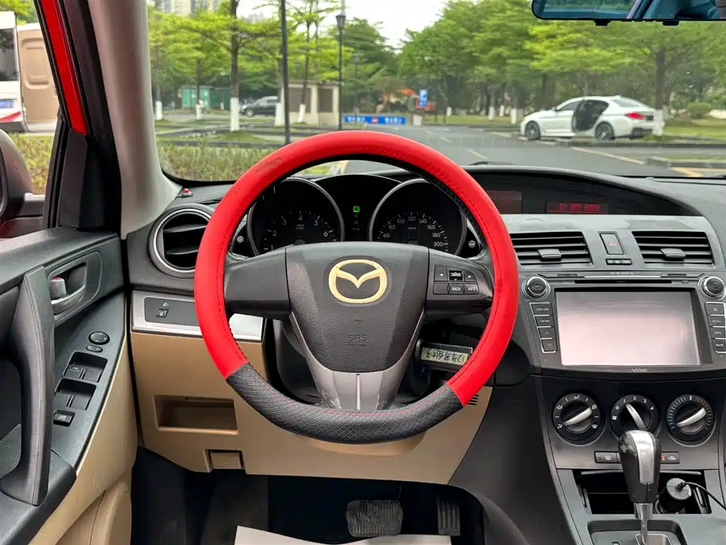 Mazda 3 Star Sedan 1.6 L Auto Comfort