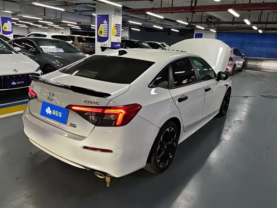 Civic 240 TURBO CVT Ignite Motion