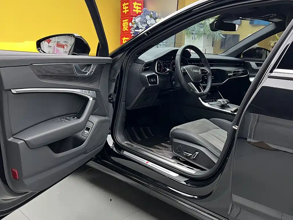 Audi A6 L 45 TFSI quattro Select Dynamic