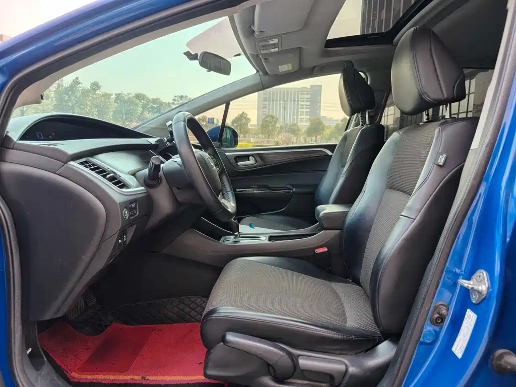 Jade 1.8 L Auto Comfort 5-seat