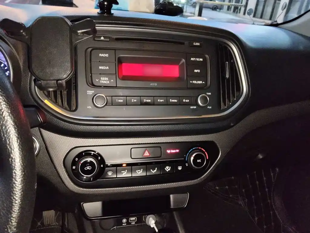 KX3 1.6 L Auto Proud Elegant