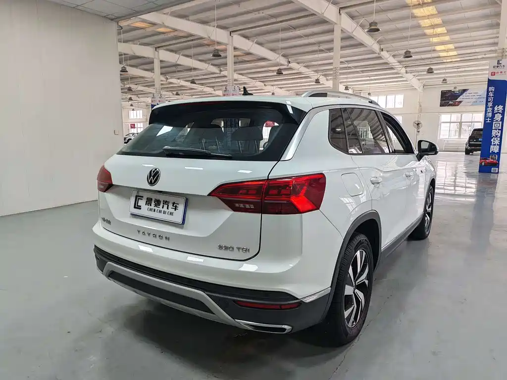 Tayron 330 TSI 2 WD Luxury Connected