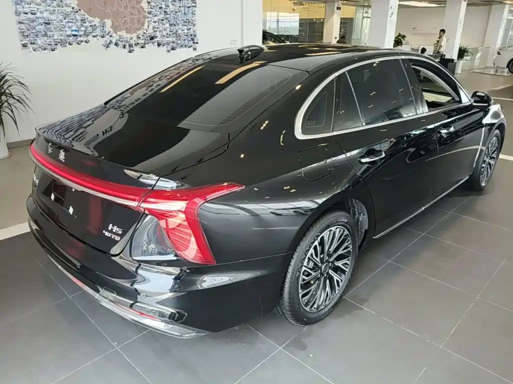 Hongqi H5 2.0 T Auto Flagship Smooth