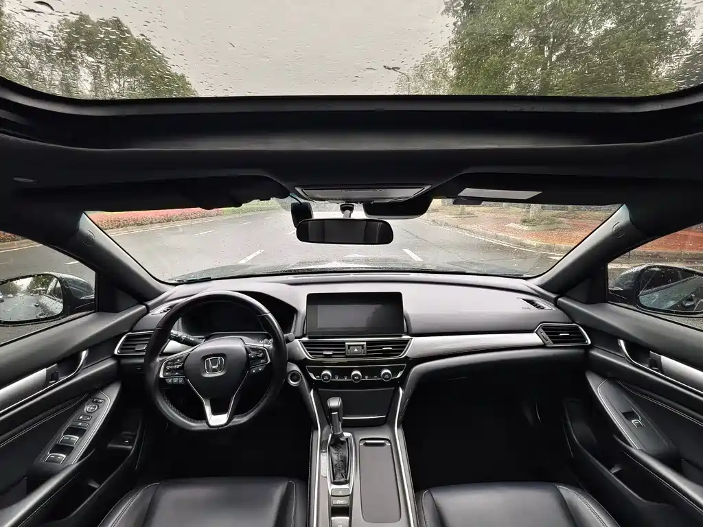 Inspire 260 TURBO Refined