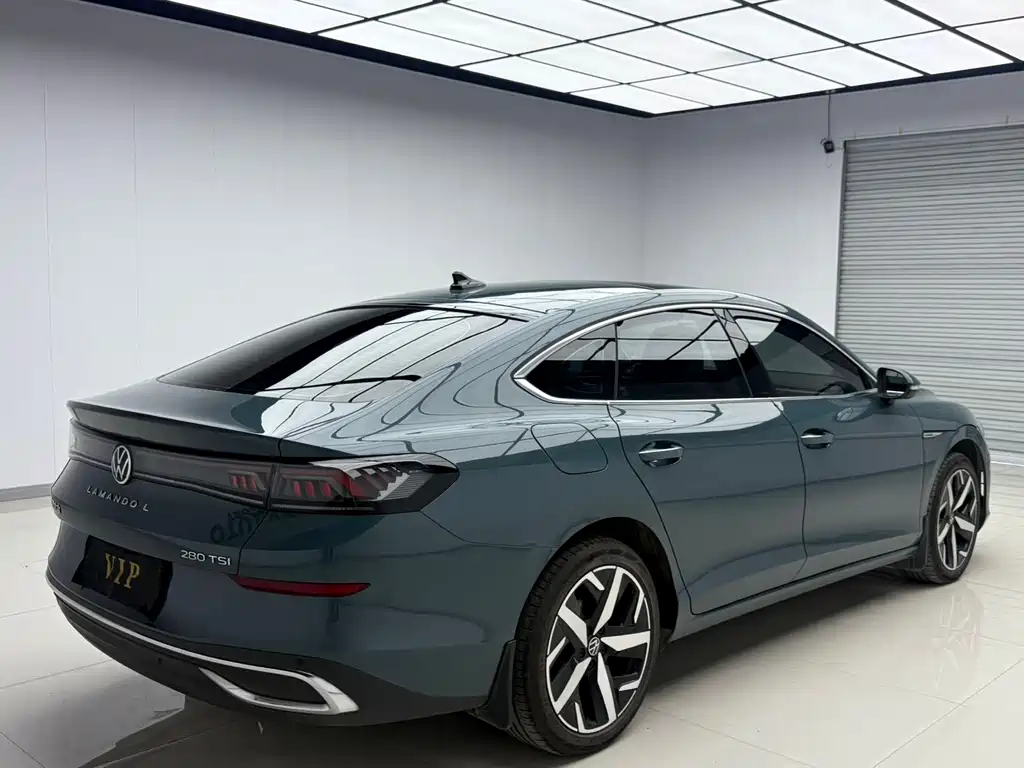 Lamando Lamando L 280 TSI DSG Spicy Cool