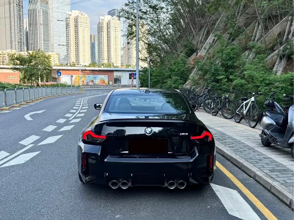 BMW M2