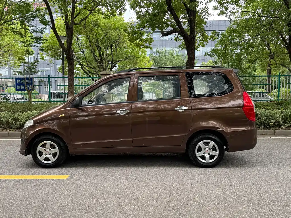 Wuling Hongguang 1.5 L S Basic CN-IV