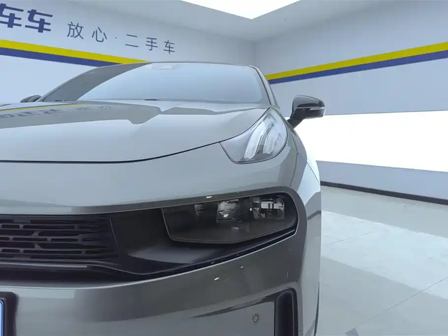 Lynk & Co 03 2.0 TD DCT Power Pro