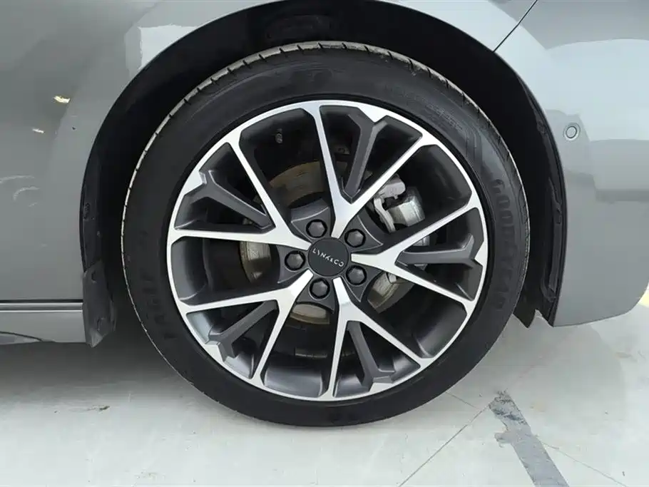 Lynk & Co 03 2.0 TD DCT Power Pro
