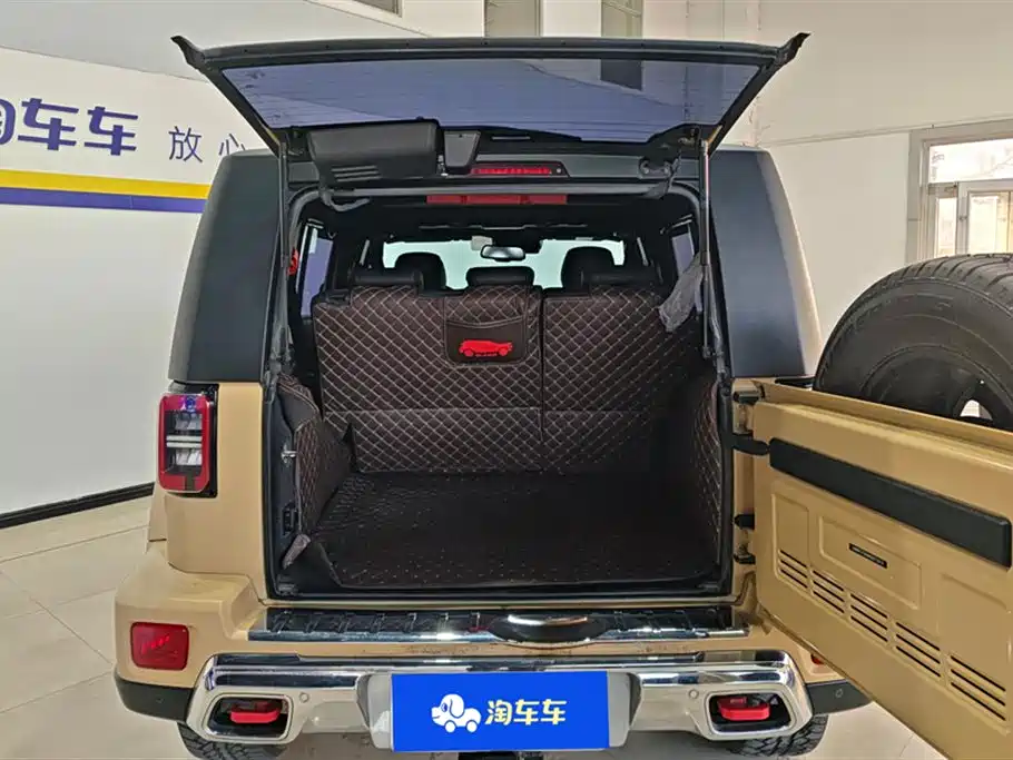 BAIC BJ40 2.3 T Auto 4 WD Rally Champion CN-VI