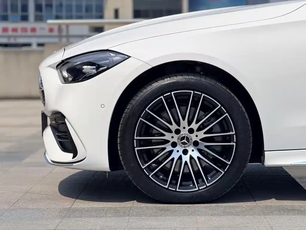 Mercedes-Benz C-Class C 260 L Sport