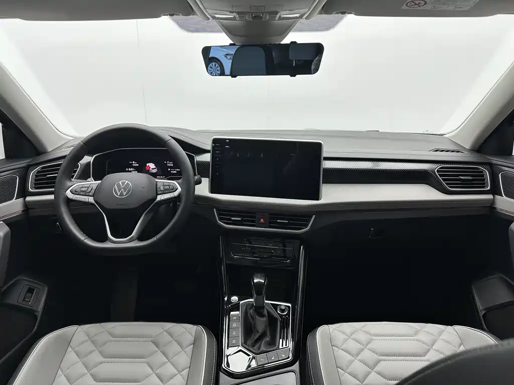 Tayron 280 TSI 2 WD Luxury Plus Advanced
