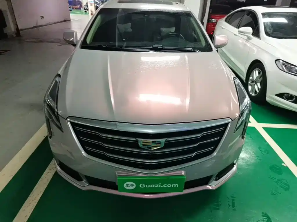 Cadillac XTS 28 T Elite