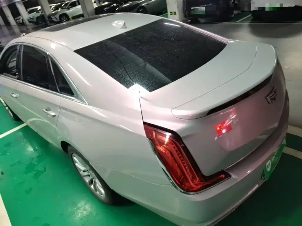 Cadillac XTS 28 T Elite