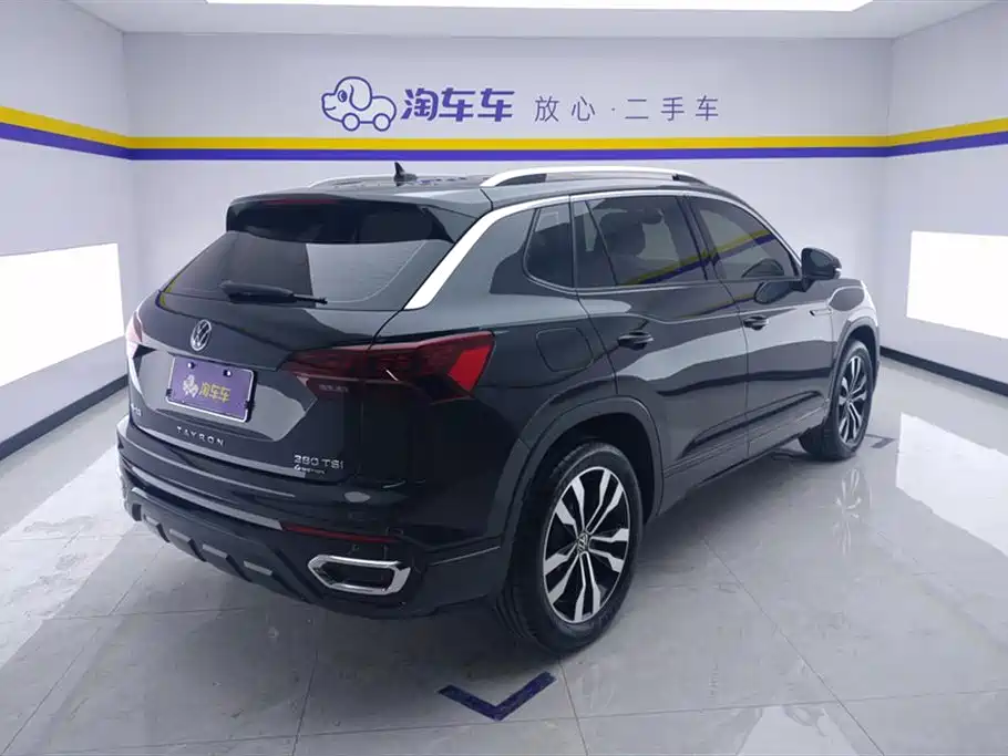 Tayron 380 TSI 4 WD R-Line Connected