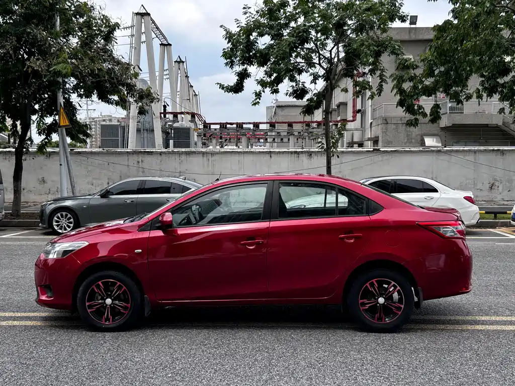 Vios 1.5 L Auto Smart Premium