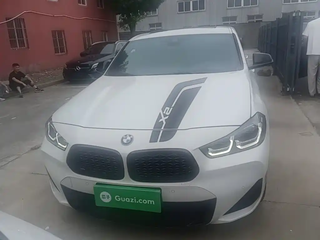 BMW X2 xDrive25 i Night
