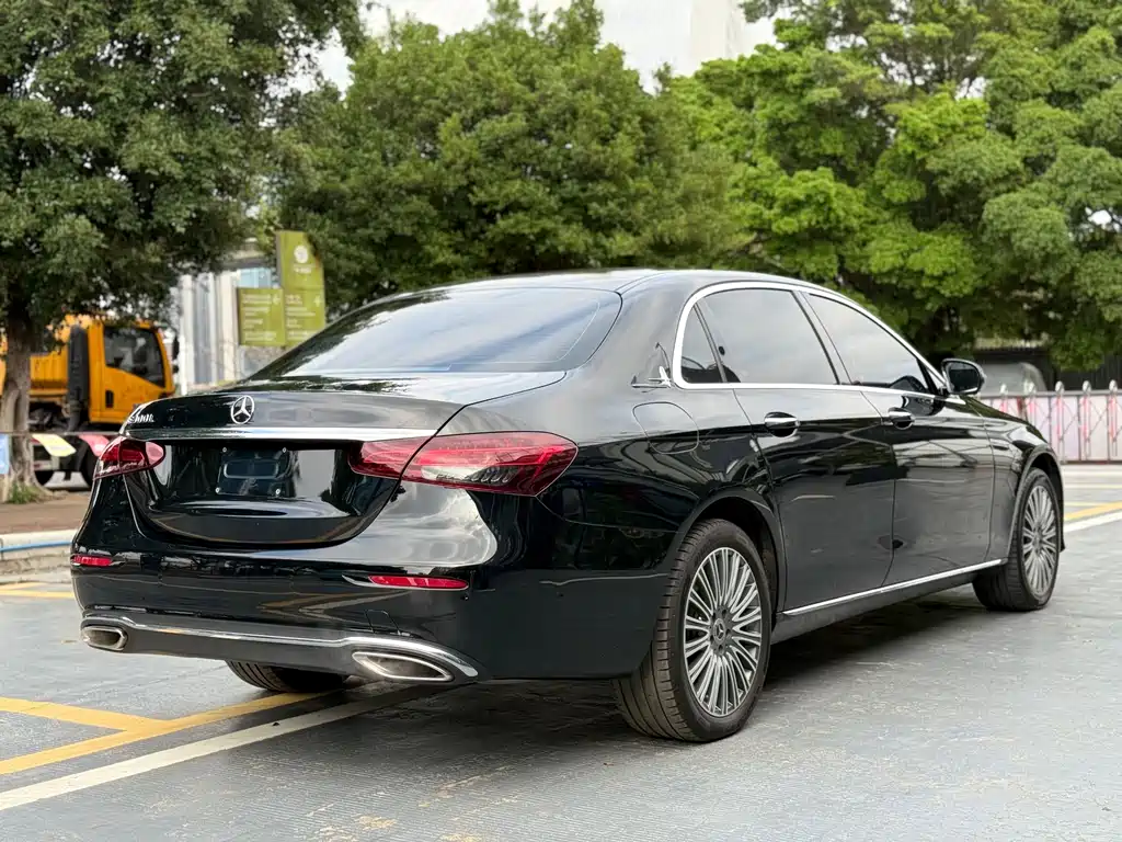Mercedes-Benz E-Class E 300 L Luxury
