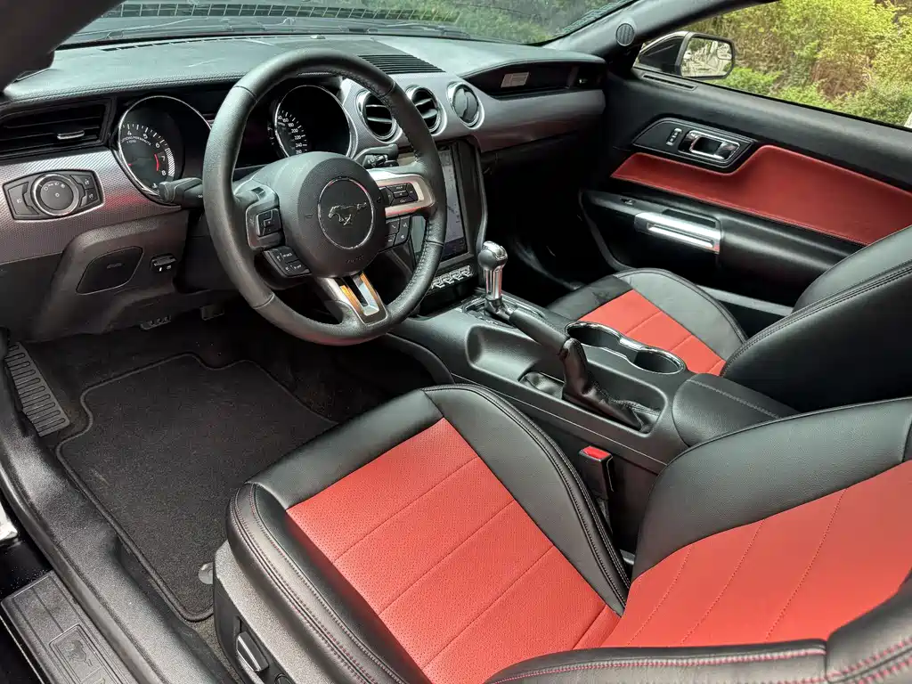 Mustang 2.3 L EcoBoost