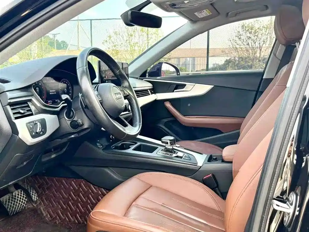 Audi A4 (Import) 奥迪A4进口 2021款 Avant 先锋派 40 TFSI 时尚致雅型