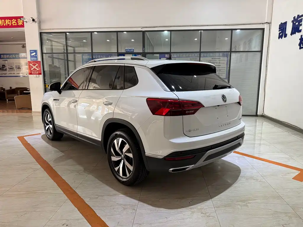 Tayron 280 TSI 2 WD Luxury Connected