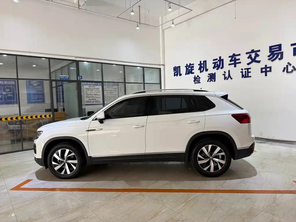 Tayron 280 TSI 2 WD Luxury Connected