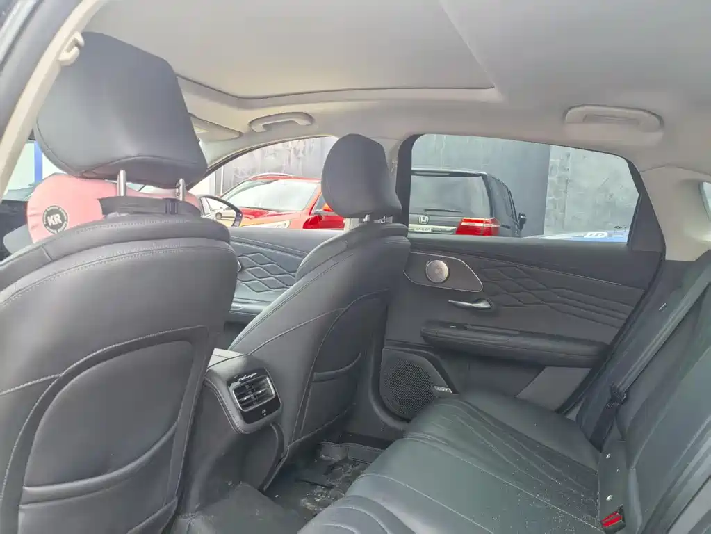 Arrizo 8 PRO 1.6 T DCT Luxury +