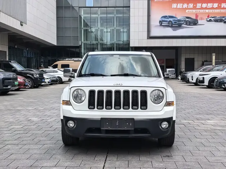 Jeep Patriot 2.4 L Sport