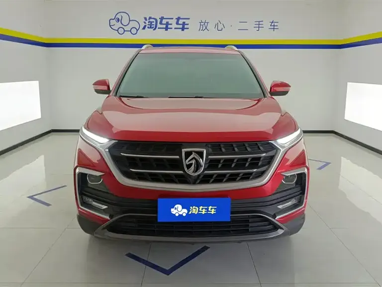 Baojun 530 1.8 L Auto Luxury CN-V