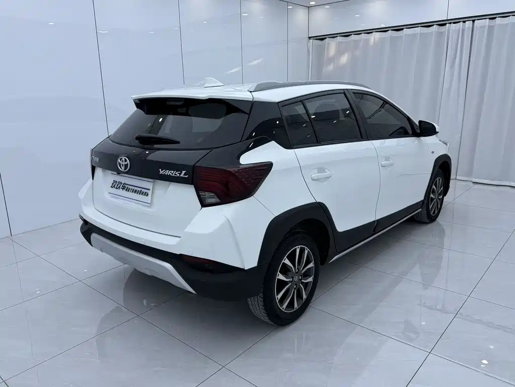 YARiS L Zhixuan Zhixuan X 1.5 L CVT Luxury PLUS