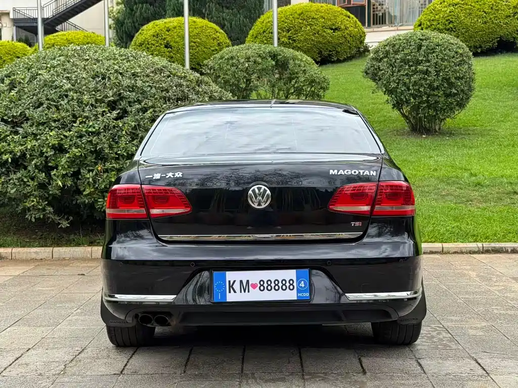Magotan 1.8 TSI Distinguished
