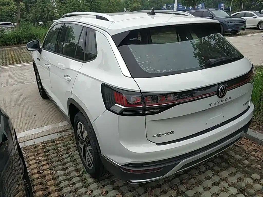 Tayron 280 TSI 2 WD Luxury Plus Advanced