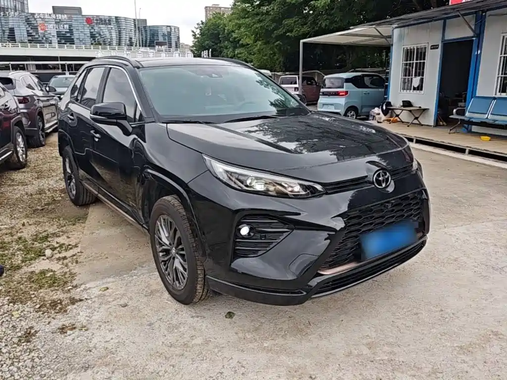 Wildlander 2.0 L CVT 2 WD Luxury PLUS