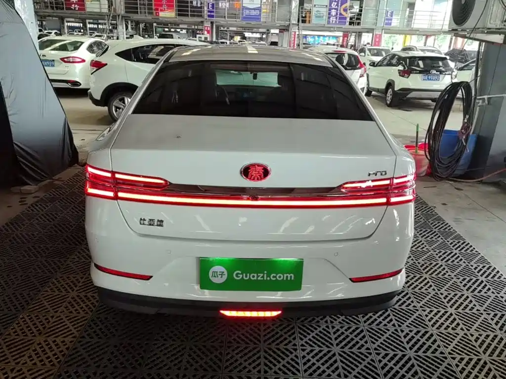 Qin Pro Transcend 1.5 TI Auto Flagship