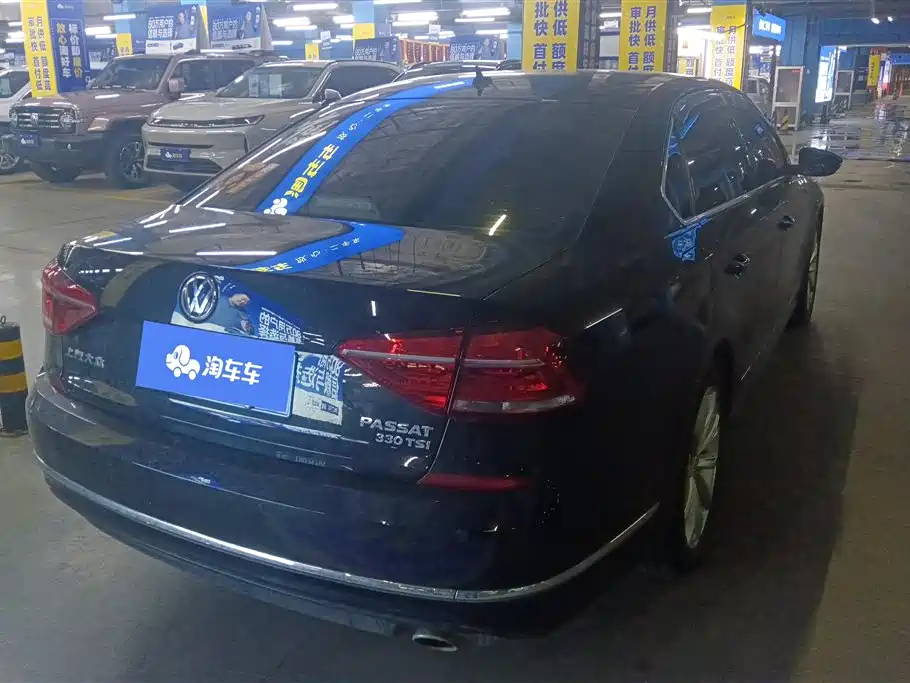 Passat 330 TSI DSG Honored