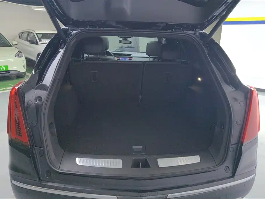 Cadillac XT5 2.0 T 2 WD Luxury