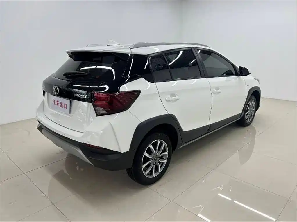YARiS L Zhixuan Zhixuan X 1.5 L CVT Leading PLUS