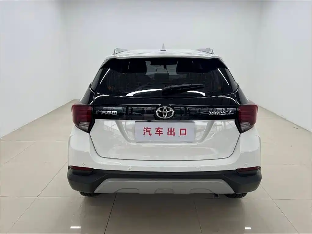 YARiS L Zhixuan Zhixuan X 1.5 L CVT Leading PLUS