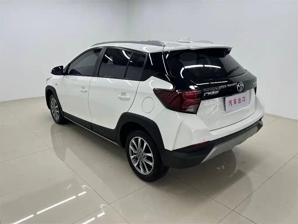 YARiS L Zhixuan Zhixuan X 1.5 L CVT Leading PLUS