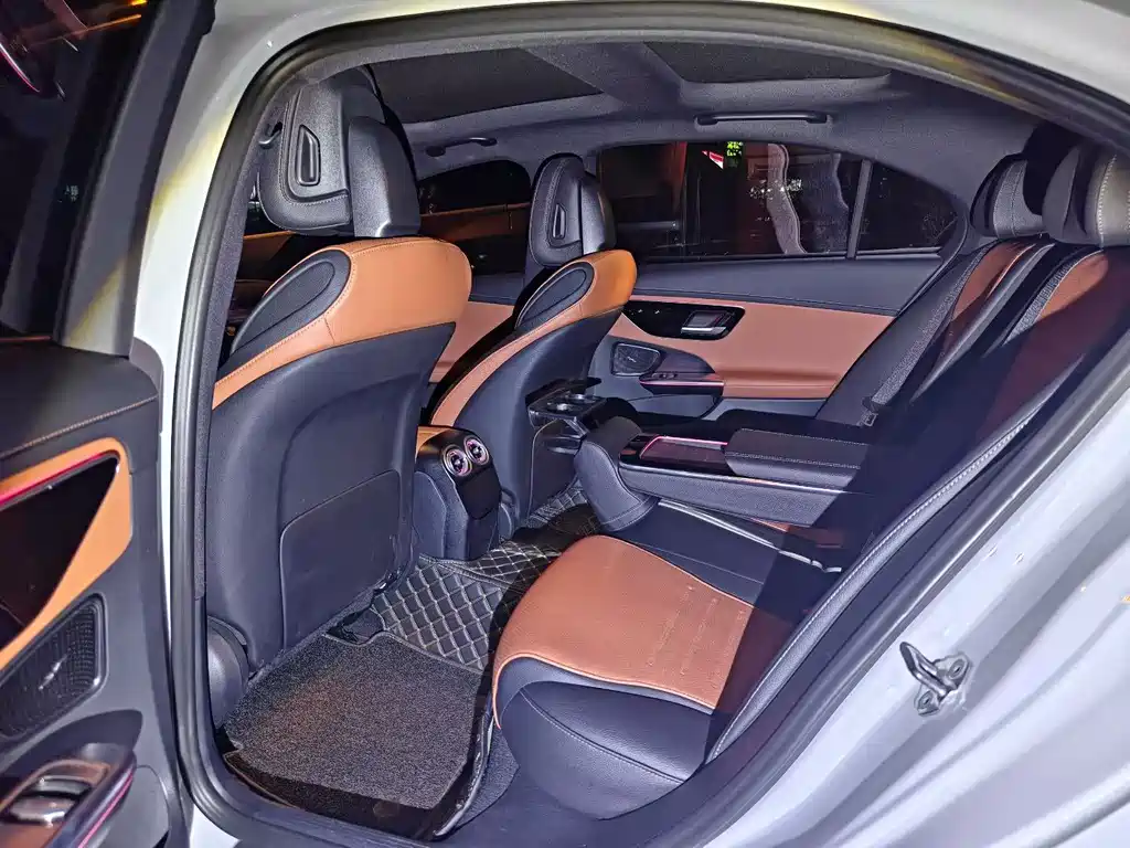 Mercedes-Benz C-Class C 260 L Sport