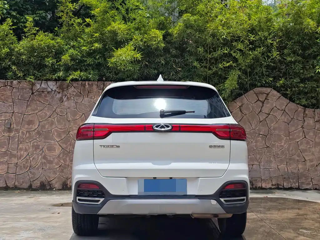 Tiggo 8 1.5 TCI Auto Luxury 5-seat