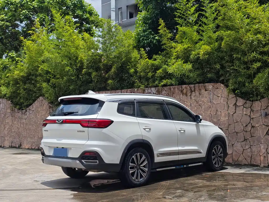 Tiggo 8 1.5 TCI Auto Luxury 5-seat